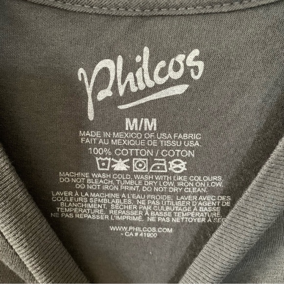 Black Guns N' Roses Tee - Picture 5 of 6